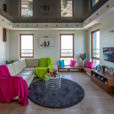 Amazing 24 25 Floor Penthouse With Great View *